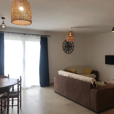 Paulina N’2 Hébergement de vacances *
